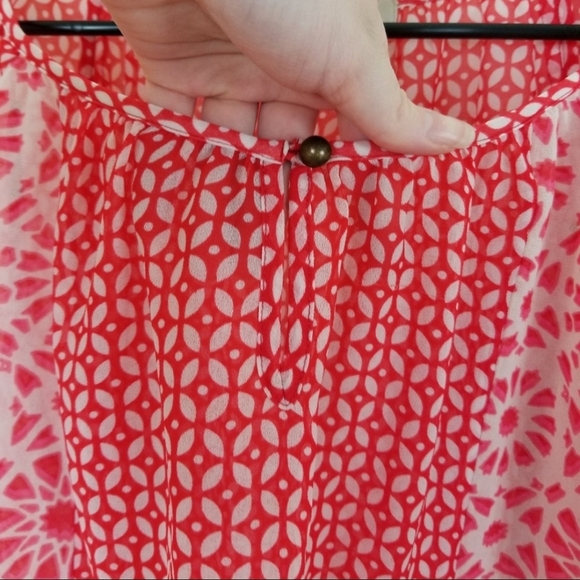 Banana Republic| "Pink Strawberry" printed blouse - Picture 5 of 8